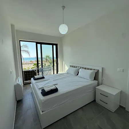 Daire Beachfront