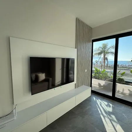 Beachfront Daire Orikum